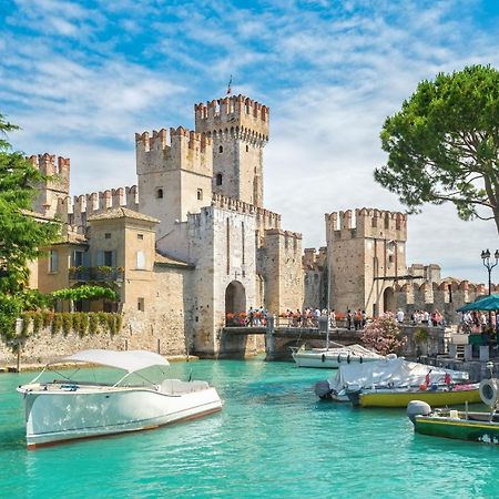 Casa Di Luce - Happy Rentals Desenzano del Garda Ngoại thất bức ảnh